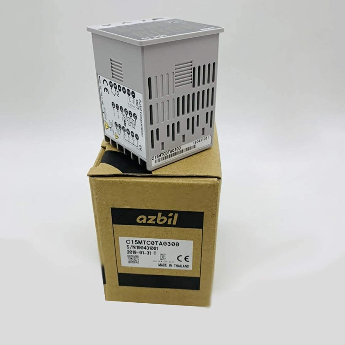 azbil 温調器　C15TC0A0300 新品 azbil 温調器 C15TC0A0300 新品 デジタル指示調節計 SDC 形 C15
